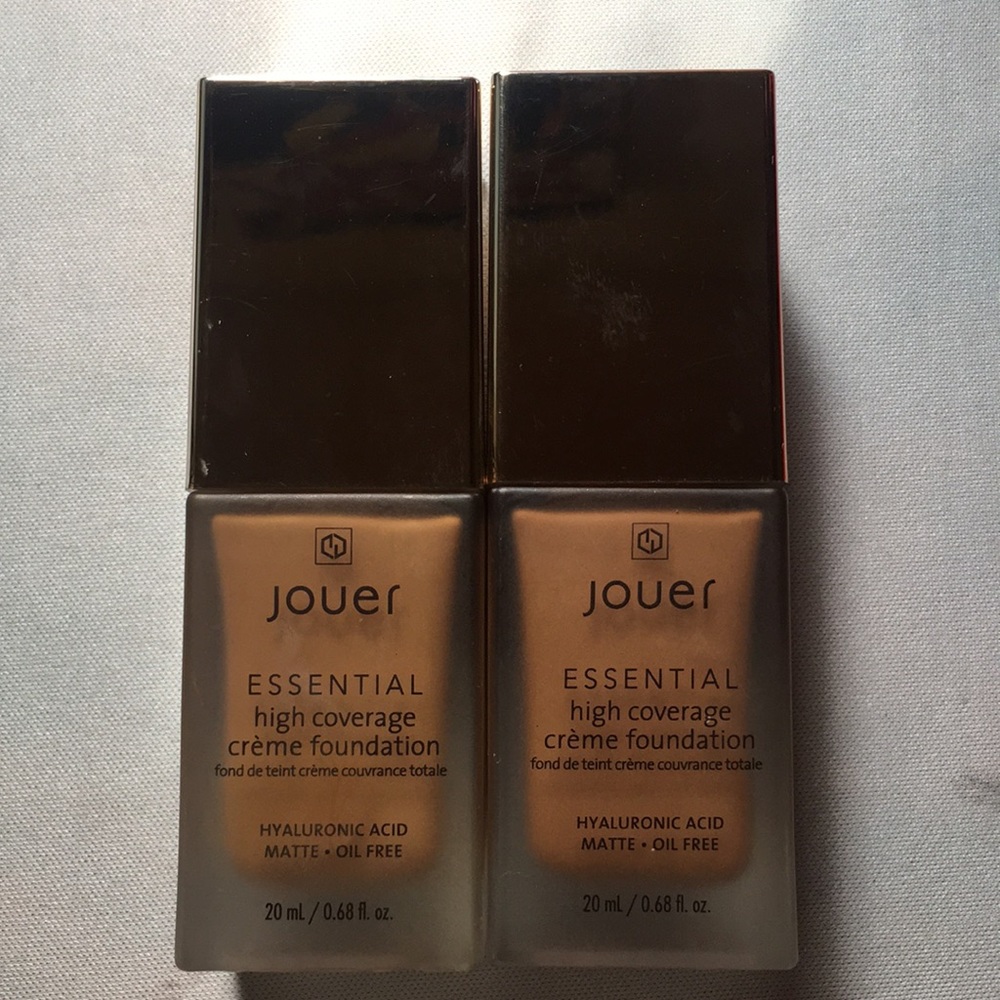 Jouer Foundations
